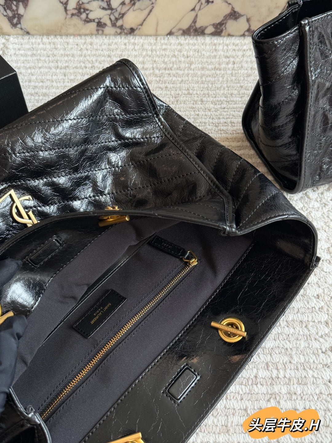 Saint Laurent Classic Chain Shoulder Bag